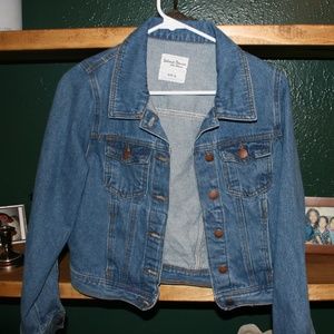 BUTTON UP JEAN JACKET